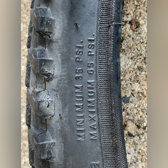 Schwalbe Marathon Cross 26” x 1.75” Hybrid Puncture Resistant Mountain Bike Tire - Picture 5 of 13